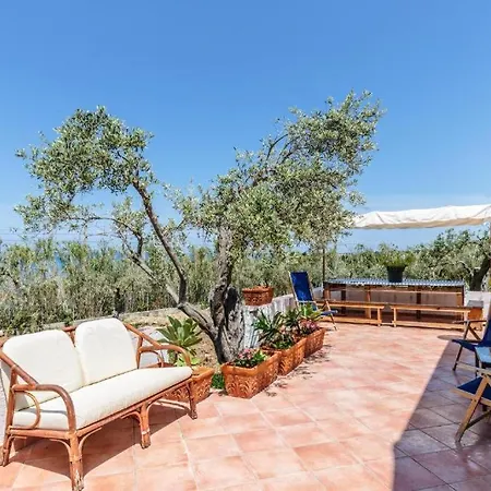 Villa Lorenza Private Caronia