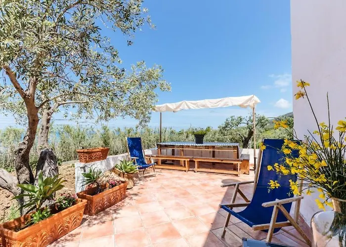 Lorenza Private Villa *