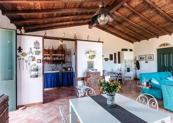 Villa Lorenza Private Caronia